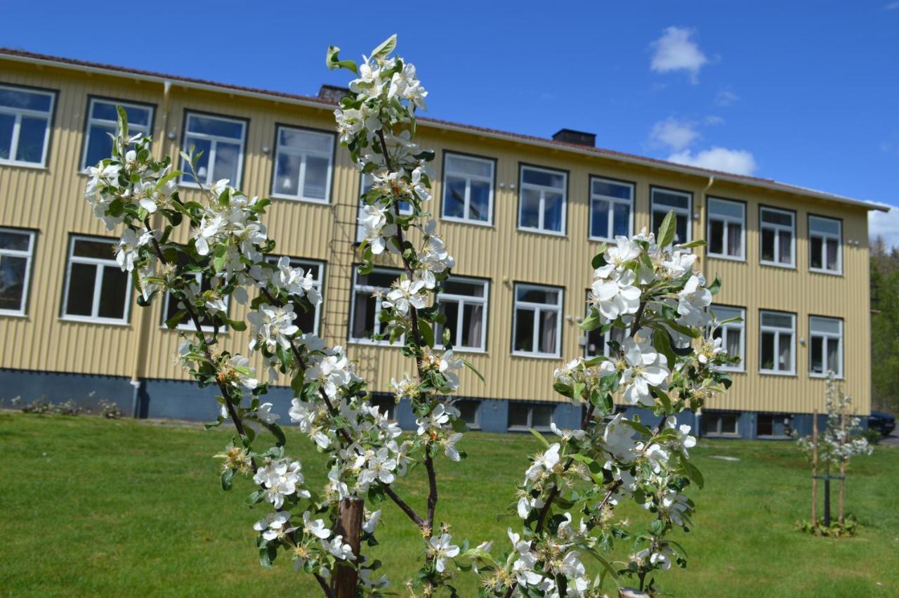 A Pousada Kalvs Skolhus Exterior foto