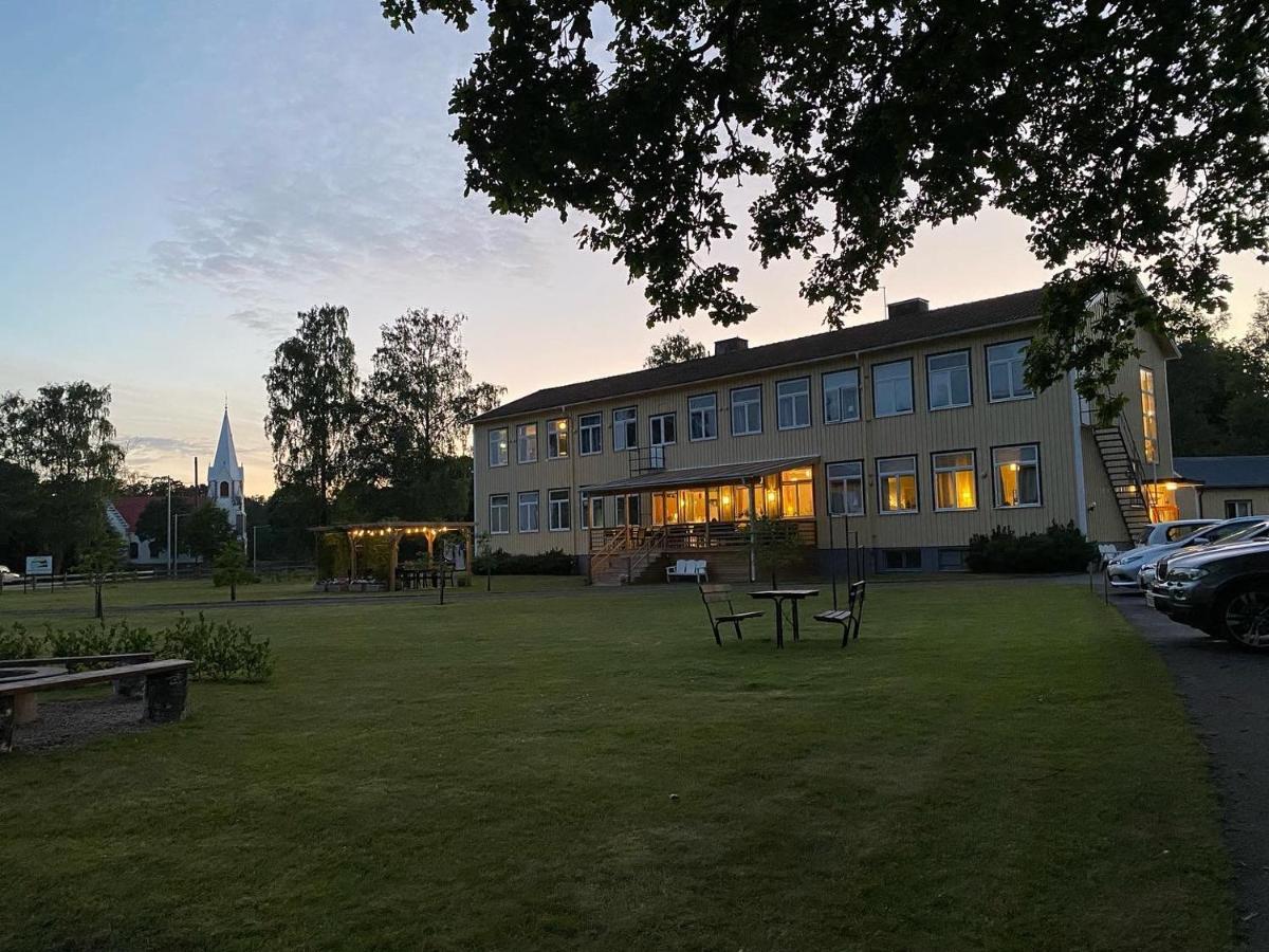 A Pousada Kalvs Skolhus Exterior foto